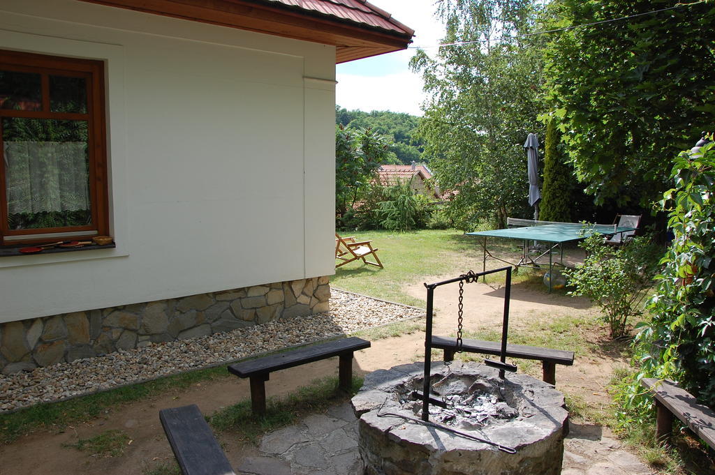 Apartamento Ámbitus-ház Egerszalók Exterior foto